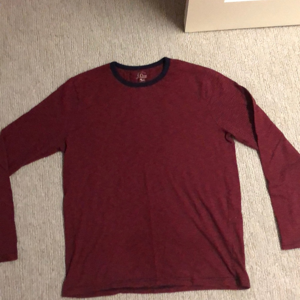 Long sleeve t-shirt